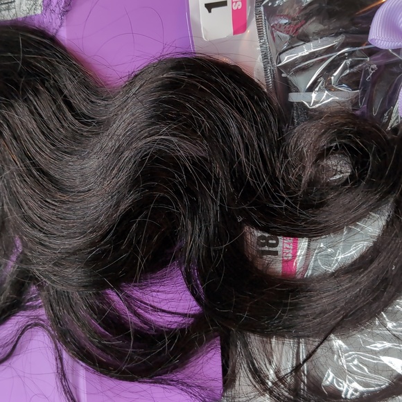 3 Human Hair Bundles 18 In 16a Unprocessed Brazilian Hair Natural Black - Picture 5 of 9